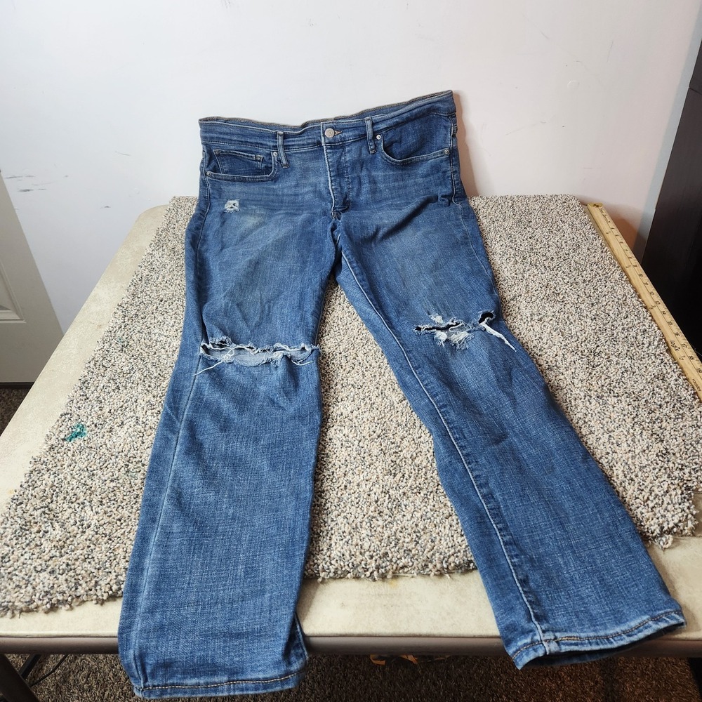 Levi's Women's 311 Skinny Shaping Denim Size‎ 33x31